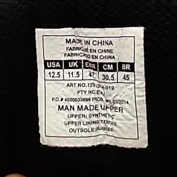 Under Armour Men's 12.5 Black Sneakers New MSRP $100 - Picture 8 of 8